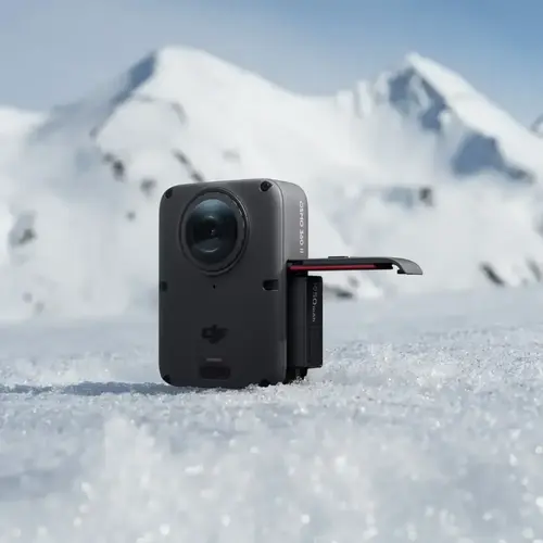 Камера DJI Osmo 360 II Adventure Combo,  Модель: Adventure Combo